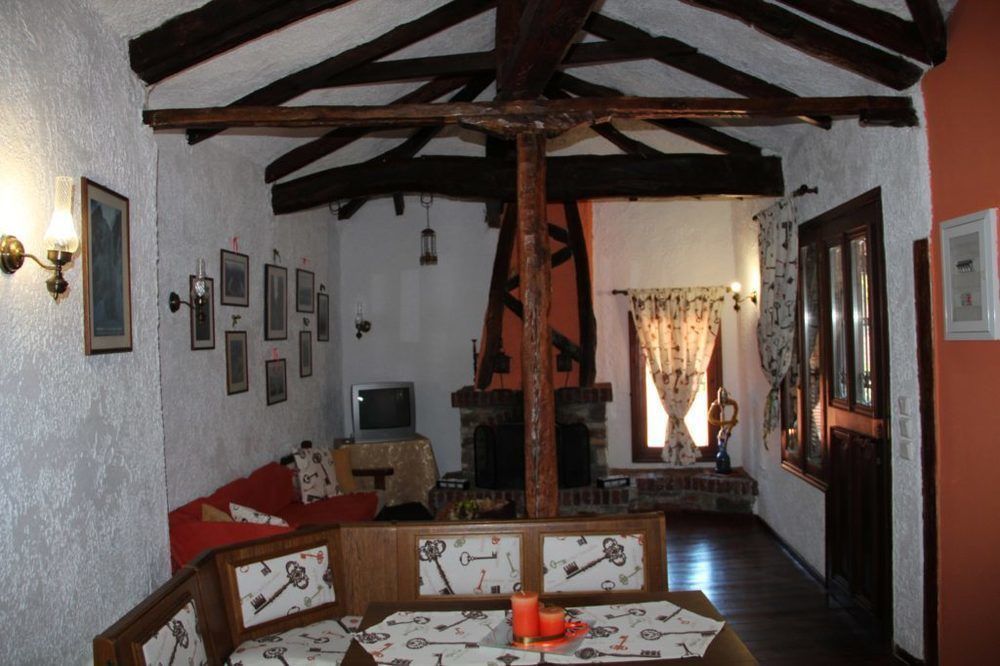 Guesthouse Xenios Zeus Stavroúpolis Exterior foto