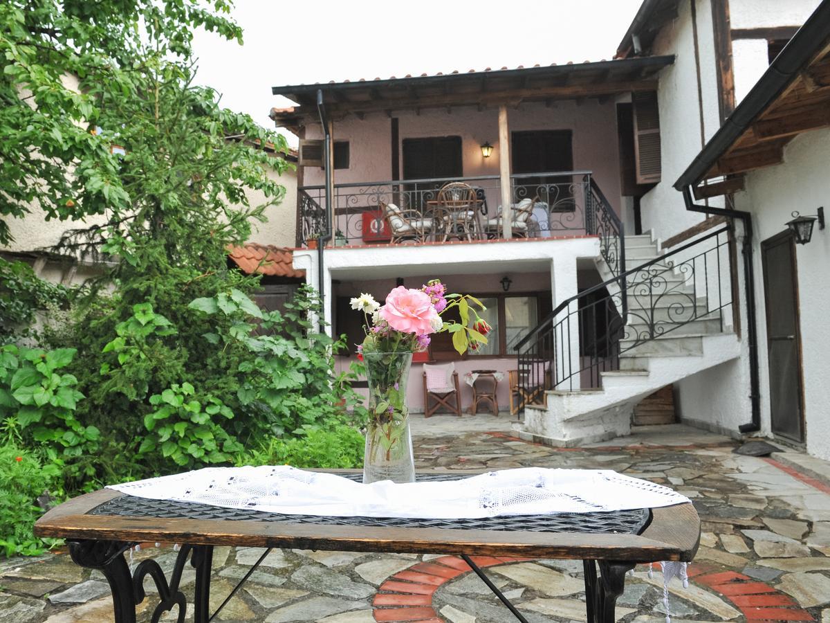Guesthouse Xenios Zeus Stavroúpolis Exterior foto