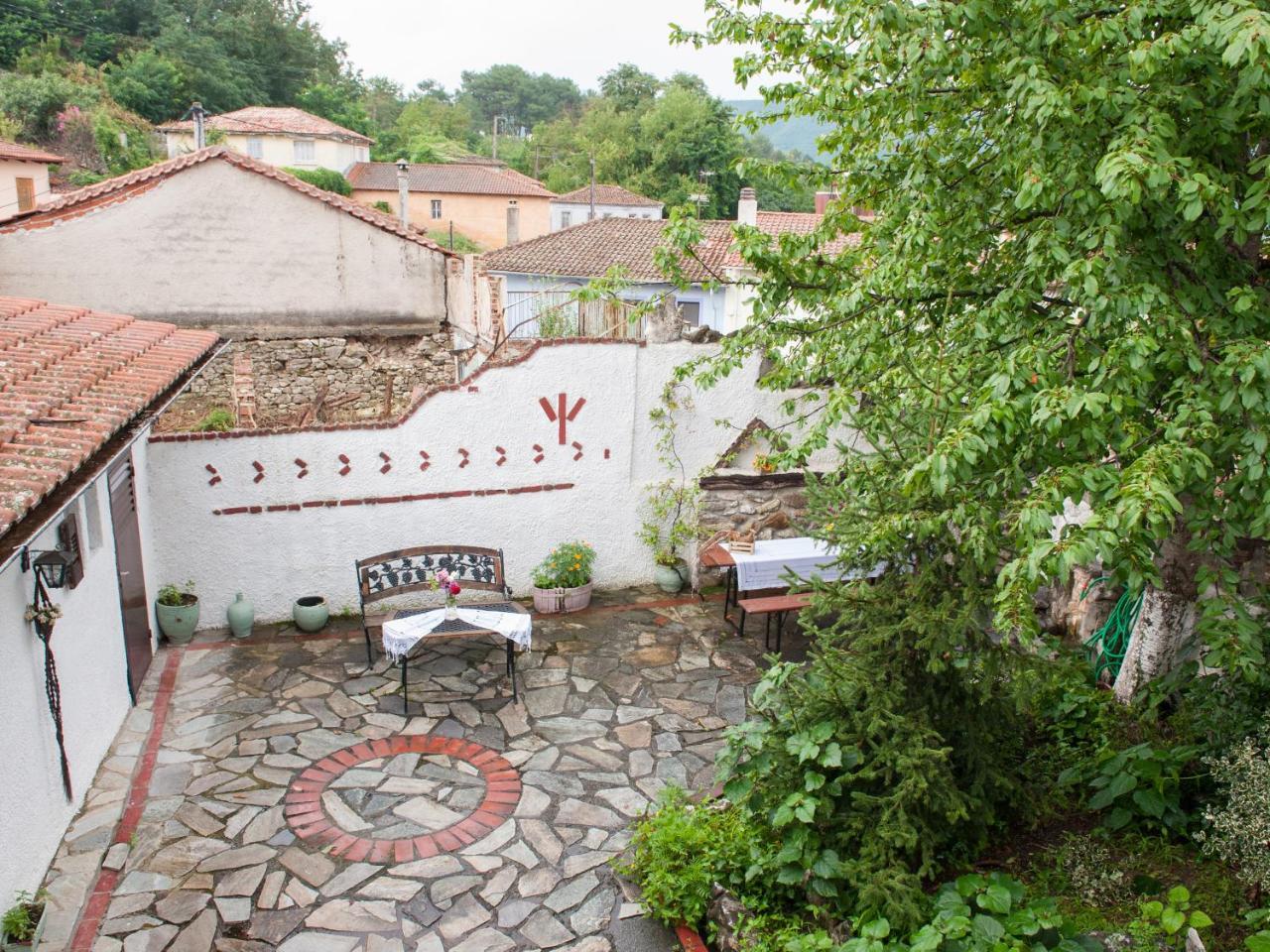 Guesthouse Xenios Zeus Stavroúpolis Exterior foto
