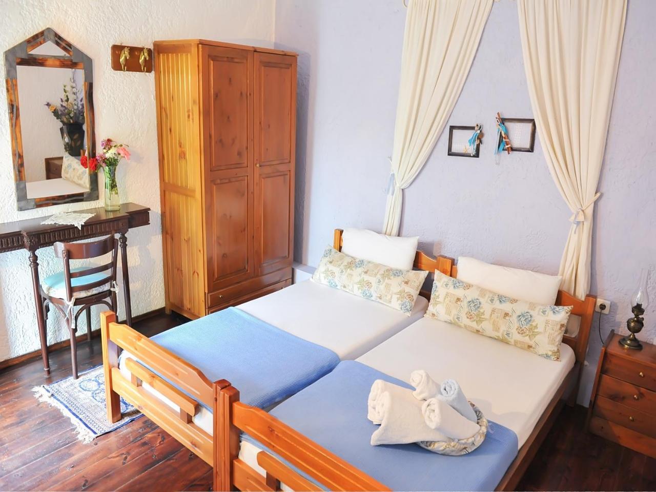 Guesthouse Xenios Zeus Stavroúpolis Exterior foto